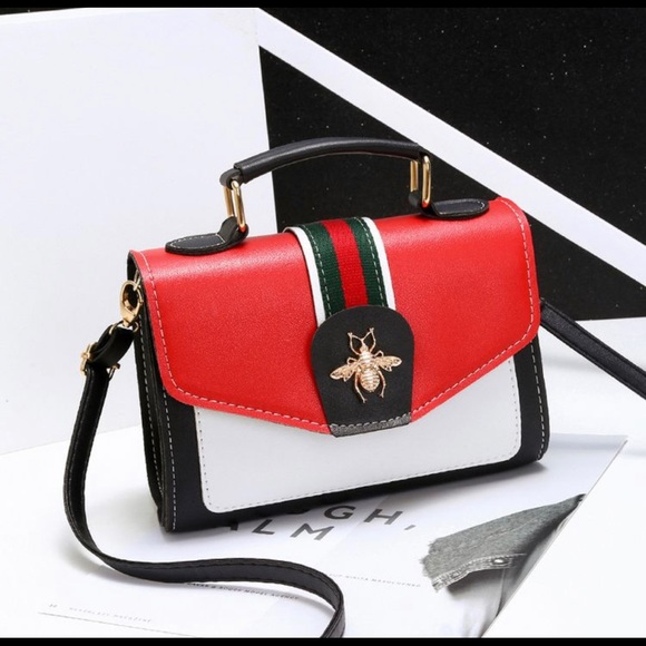 Purses - Picture 5 of 5